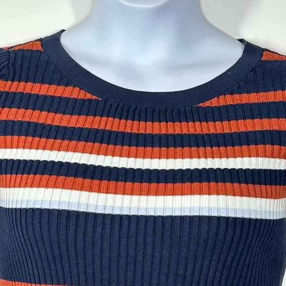 Bar III Bell Sleeve Striped Ribbed Sweater size Medium - Picture 11 of 16
